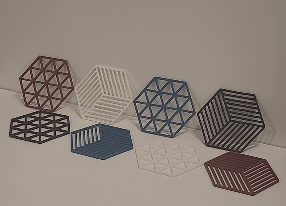 Hexagon Drink Coaster / Trivits for Countertop & Table - 8 Piece Set Silicone
